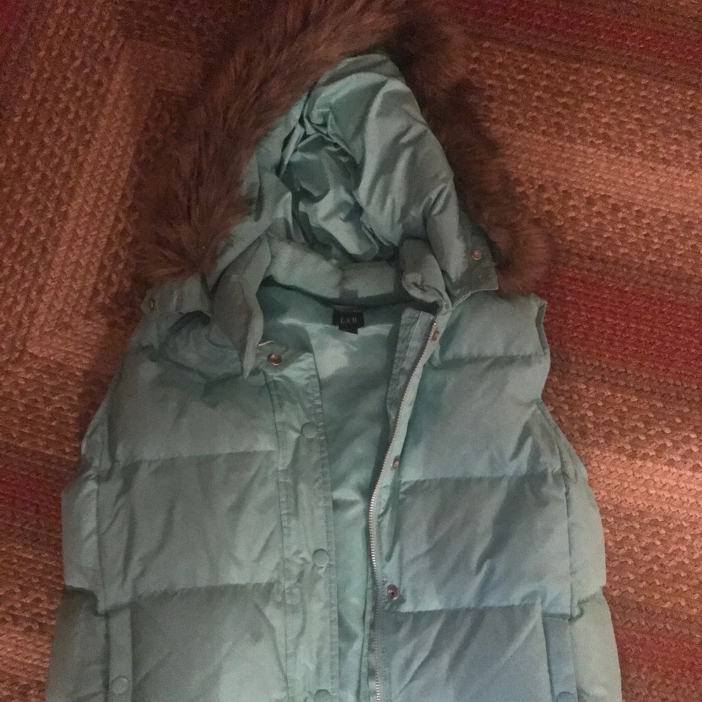 Women’s GAP vest